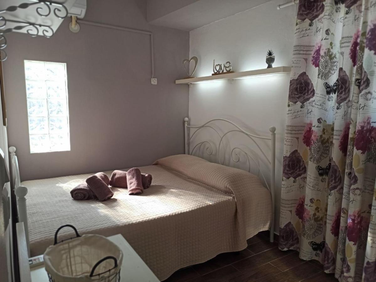 M&M Small House Rhodes City Εξωτερικό φωτογραφία